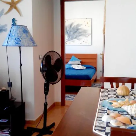 House With 2 Bedrooms In With Furnished Balcony 2 Km From The Beach 度假居
